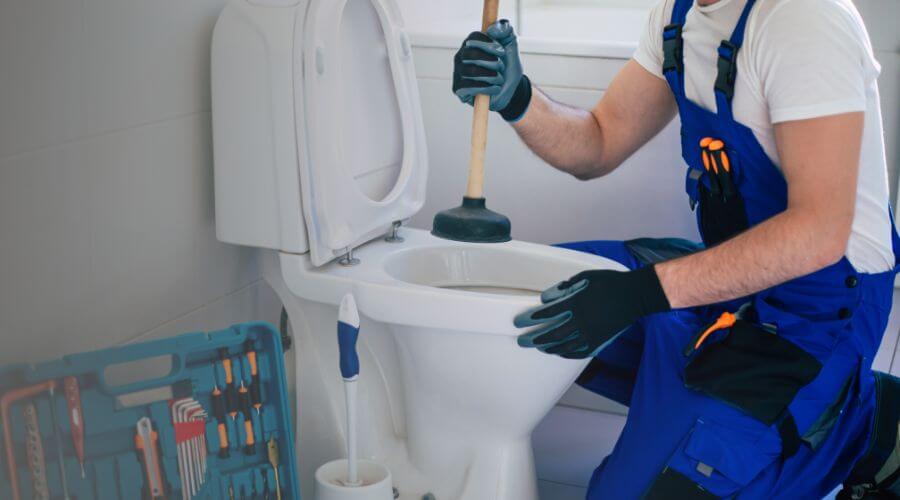 Professional expert plumbing services in Pompeii, MI